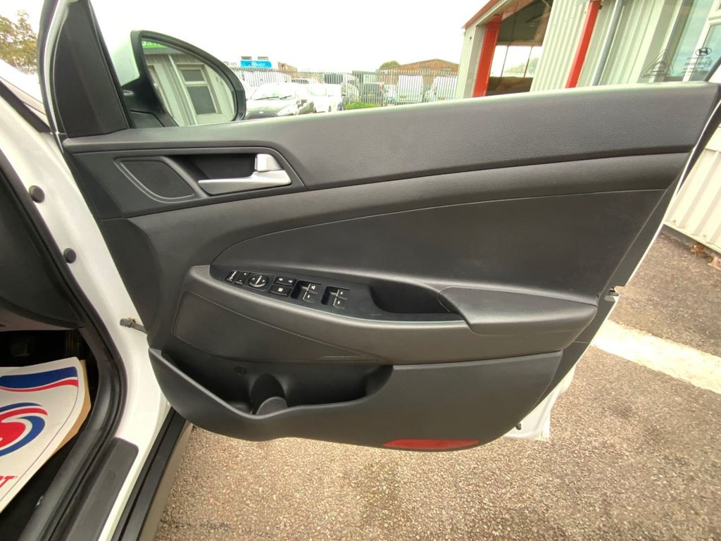 Used Hyundai TUCSON 2018 for sale - 76080921: Photo 15
