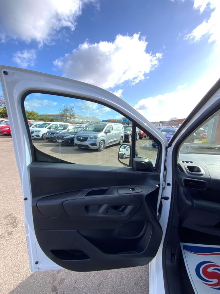 Used Vauxhall Combo 2020 for sale - 77936493: Photo 24