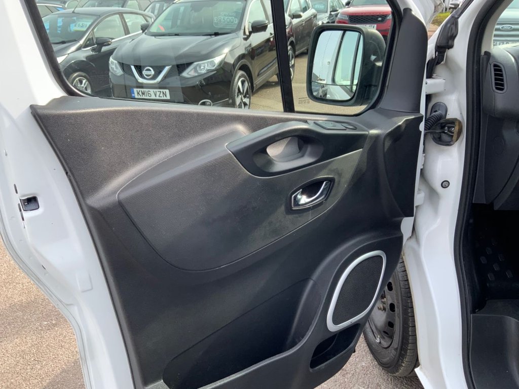 Used Vauxhall Vivaro 2019 for sale - 77990946: Photo 13