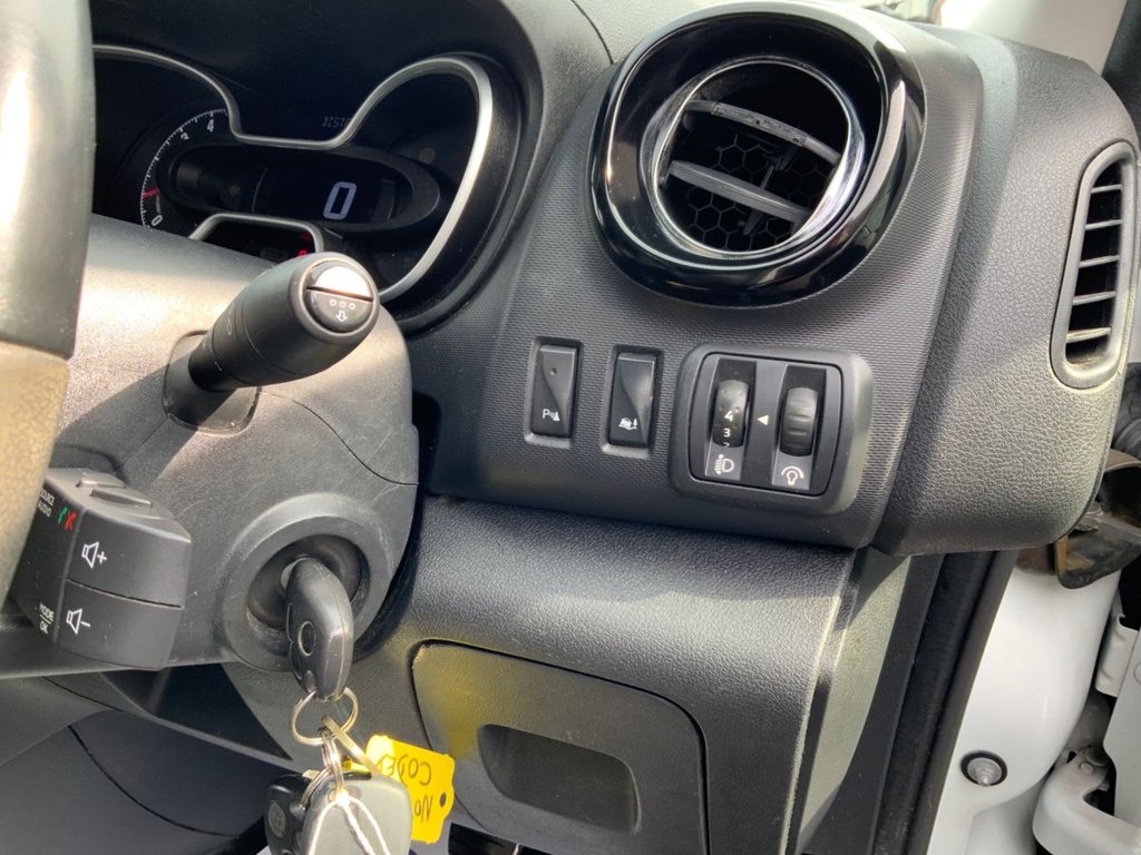 Used Vauxhall Vivaro 2019 for sale - 77990946: Photo 14