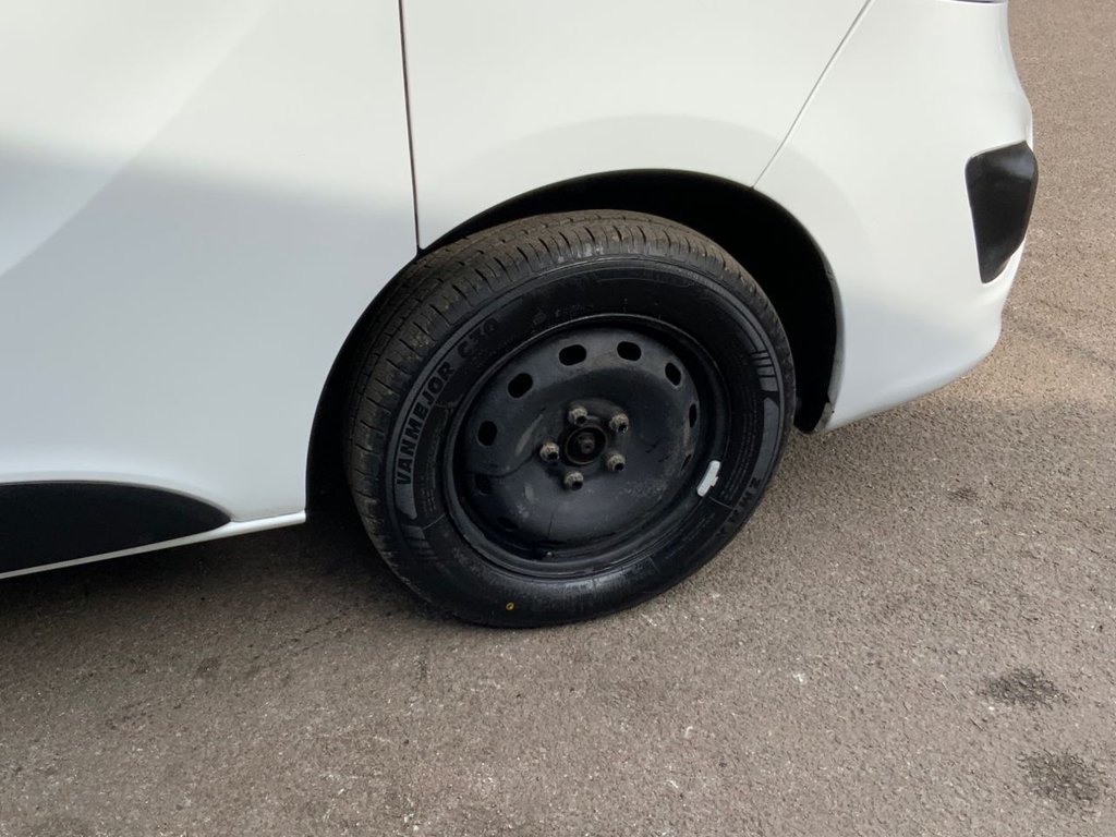 Used Vauxhall Vivaro 2019 for sale - 77990946: Photo 29