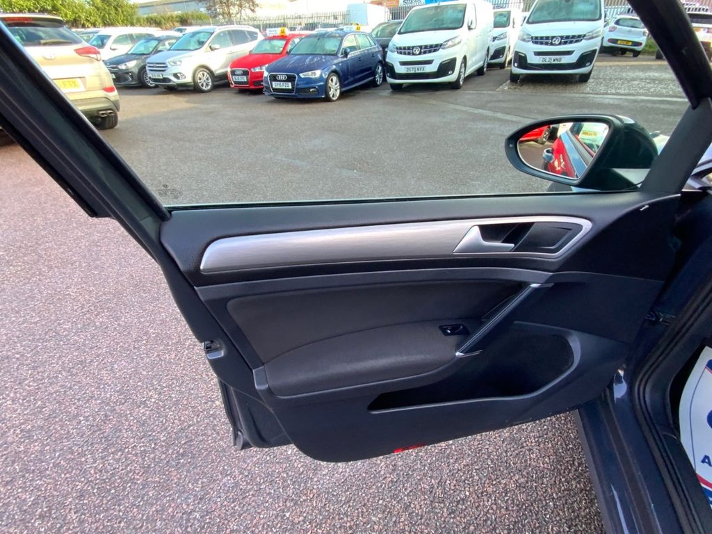 Used Volkswagen Golf 2016 for sale - 77276373: Photo 34