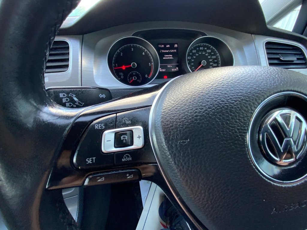 Used Volkswagen Golf 2016 for sale - 77276373: Photo 35