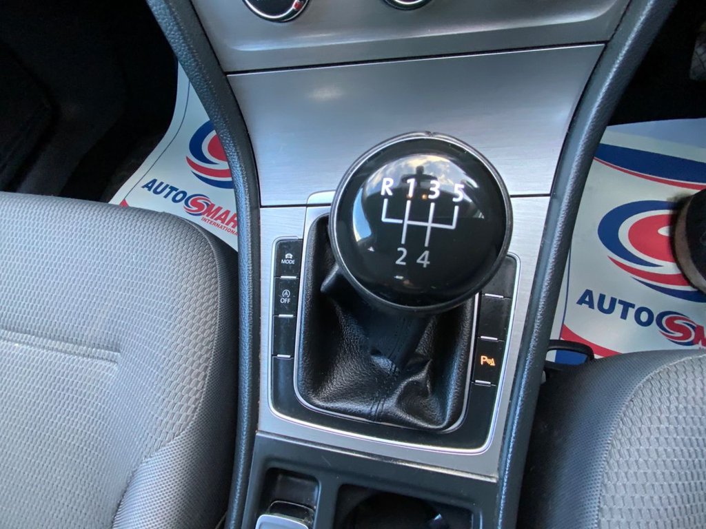 Used Volkswagen Golf 2016 for sale - 77276373: Photo 39