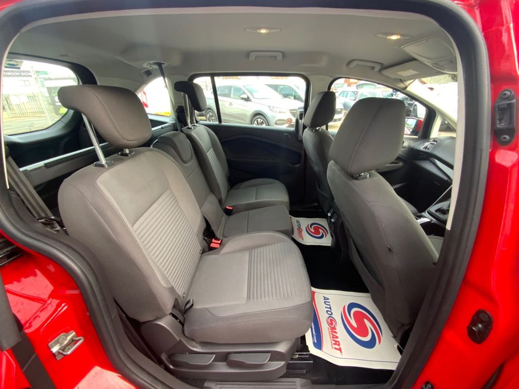 Used Ford Grand C-Max 2018 for sale - 77643015: Photo 18