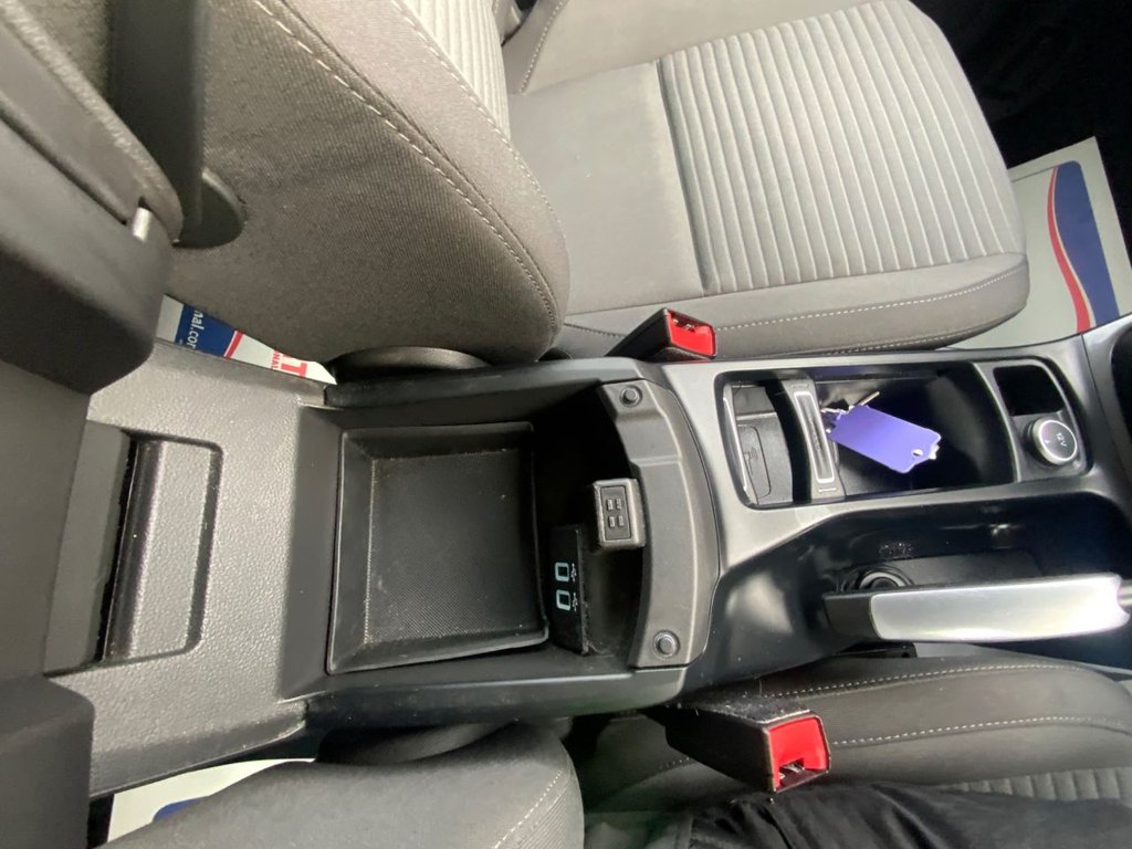 Used Ford Grand C-Max 2018 for sale - 77643015: Photo 42