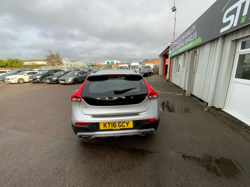 Used Volvo V40 2016 for sale - 77703918: Photo 14