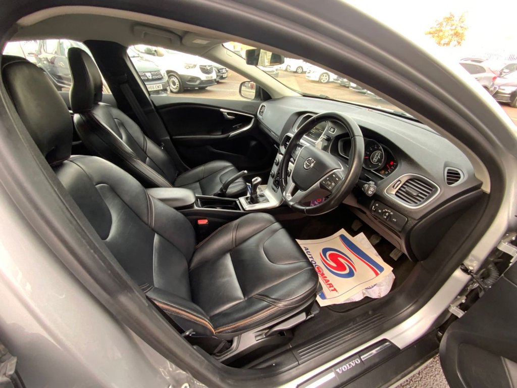 Used Volvo V40 2016 for sale - 77703918: Photo 18