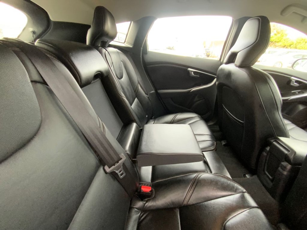 Used Volvo V40 2016 for sale - 77703918: Photo 22