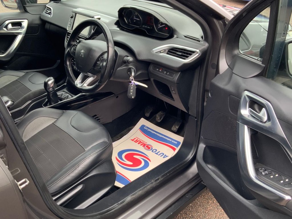 Used Peugeot 2008 2016 for sale - 77302520: Photo 2