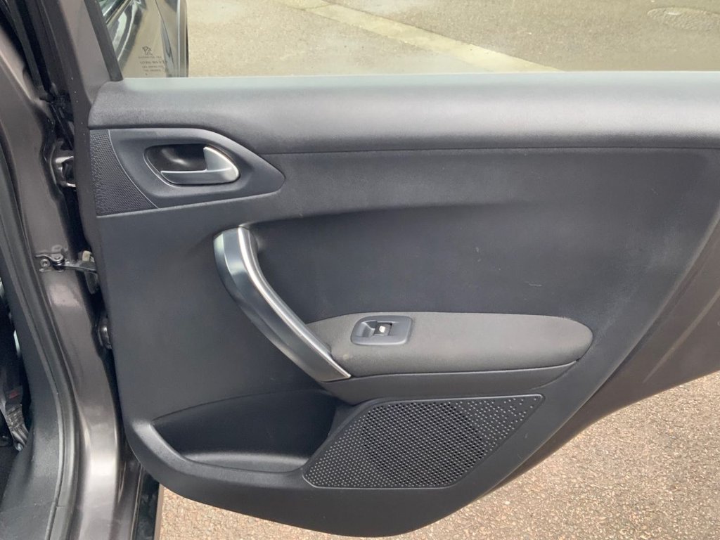 Used Peugeot 2008 2016 for sale - 77302520: Photo 27