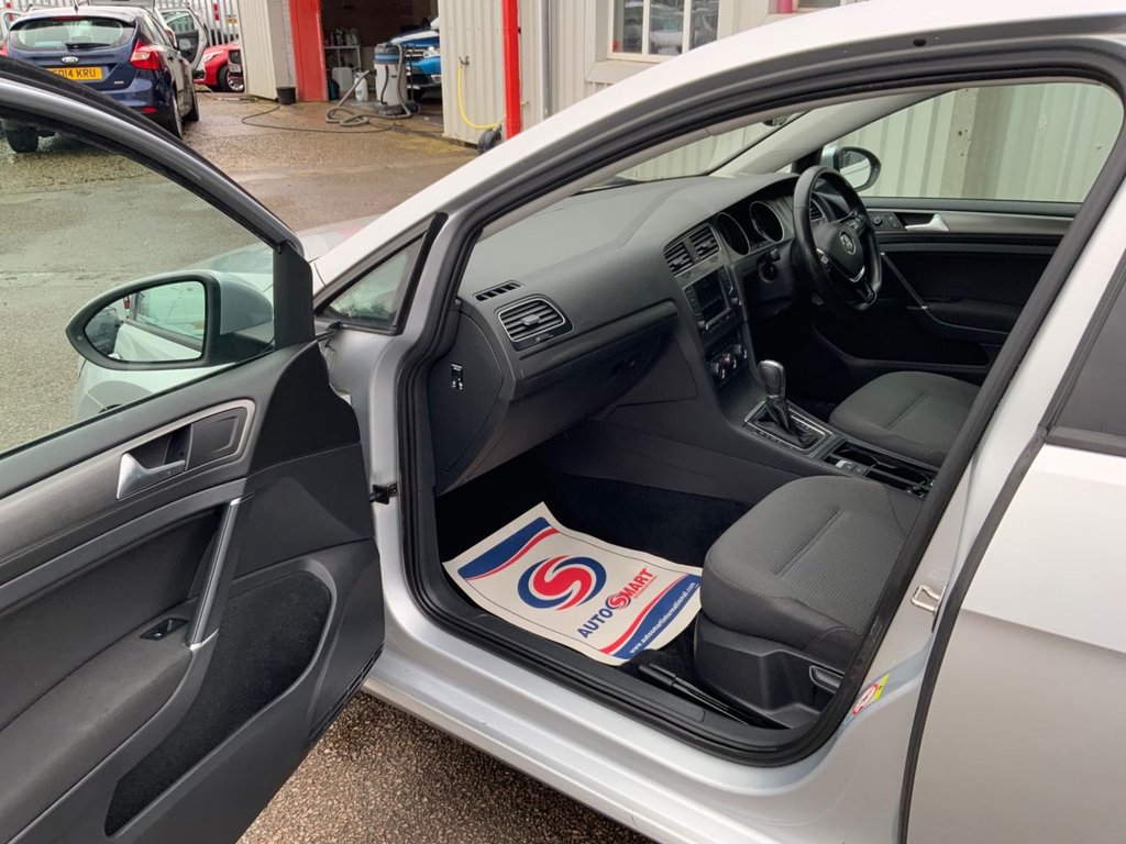 Used Volkswagen Golf 2013 for sale - 77631758: Photo 11