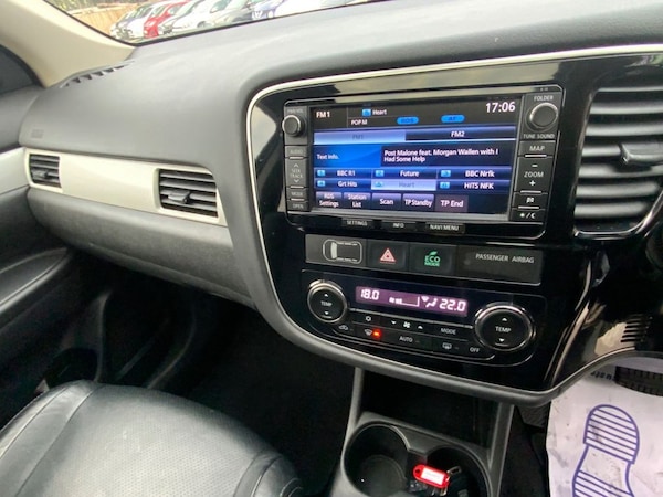 Used Mitsubishi Outlander 2015 for sale - 76223408: Photo 31