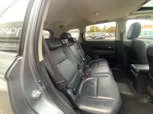 Used Mitsubishi Outlander 2015 for sale - 76223408: Photo 34