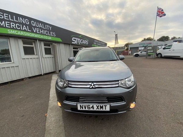 Used Mitsubishi Outlander 2015 for sale - 76223408: Photo 3