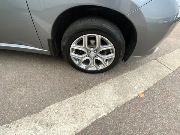 Used Mitsubishi Outlander 2015 for sale - 76223408: Photo 49