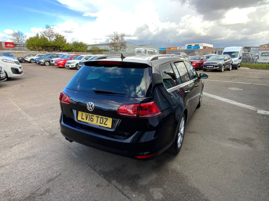 Used Volkswagen Golf 2016 for sale - 77990950: Photo 10