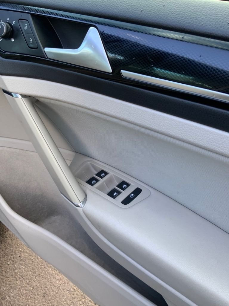 Used Volkswagen Golf 2016 for sale - 77990950: Photo 13