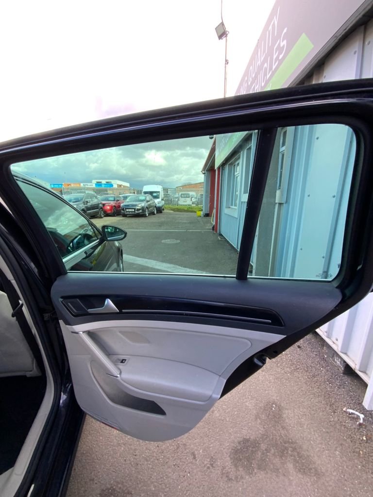 Used Volkswagen Golf 2016 for sale - 77990950: Photo 20