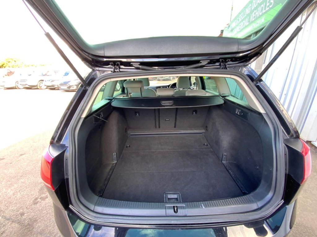 Used Volkswagen Golf 2016 for sale - 77990950: Photo 25