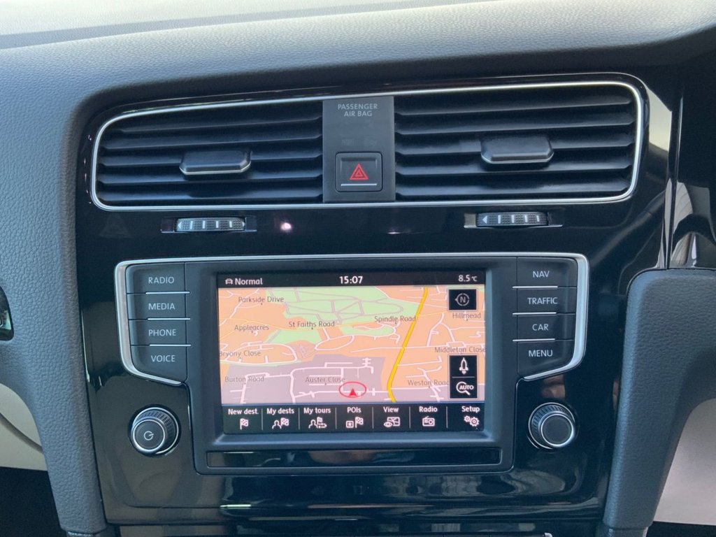 Used Volkswagen Golf 2016 for sale - 77990950: Photo 34