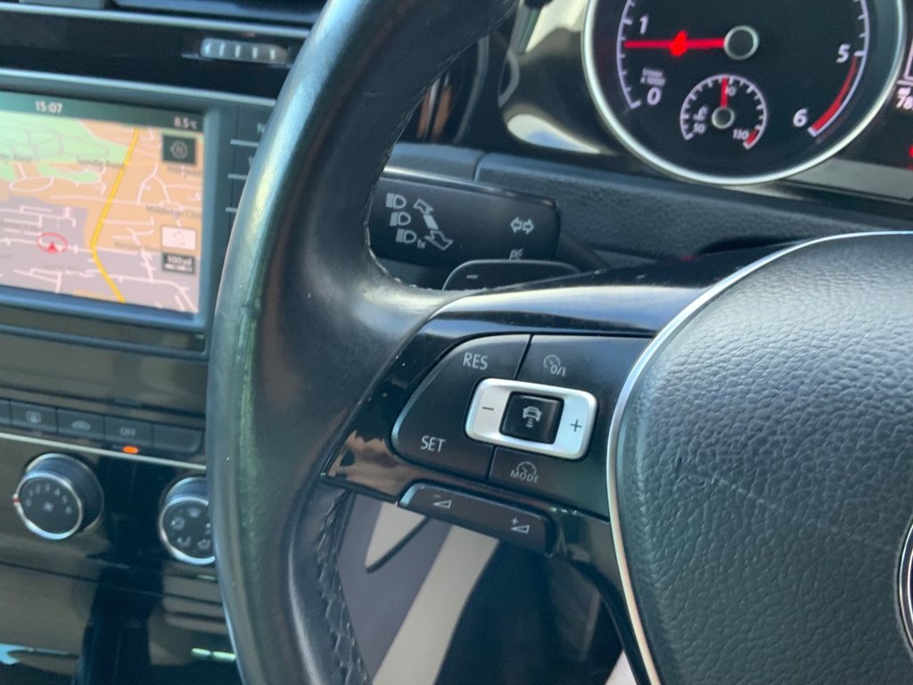 Used Volkswagen Golf 2016 for sale - 77990950: Photo 39