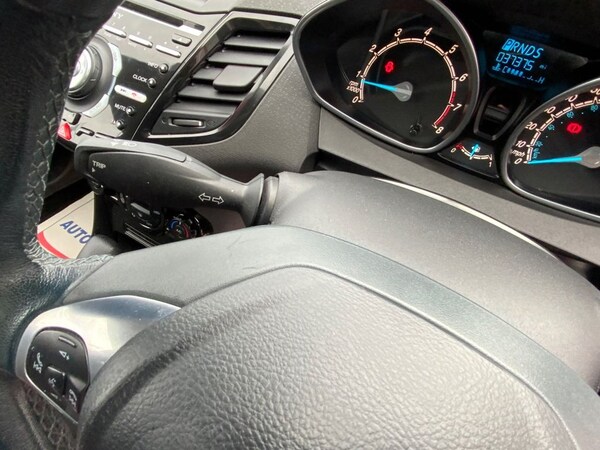 Used Ford Fiesta 2015 for sale - 76081055: Photo 18