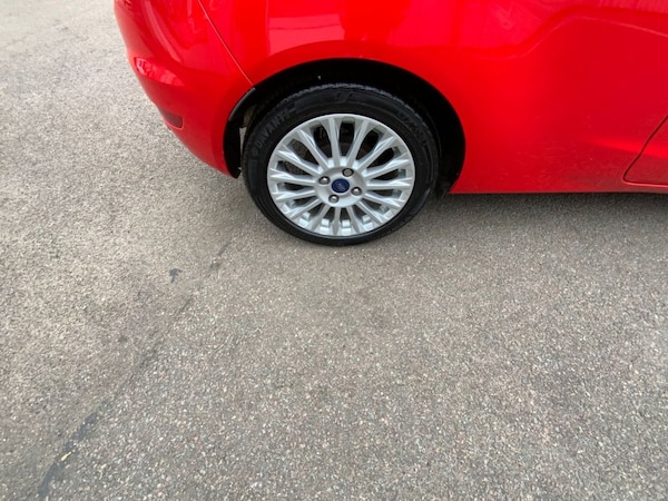Used Ford Fiesta 2015 for sale - 76081055: Photo 37