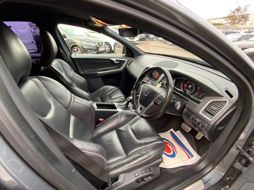 Used Volvo XC60 2016 for sale - 77981621: Photo 2