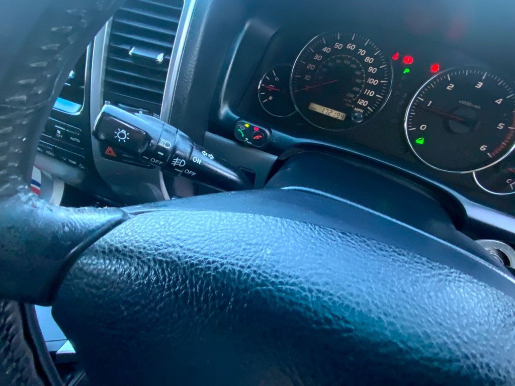 Used Toyota Land Cruiser 2003 for sale - 76711558: Photo 24