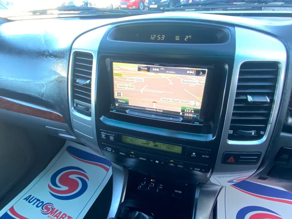 Used Toyota Land Cruiser 2003 for sale - 76711558: Photo 28