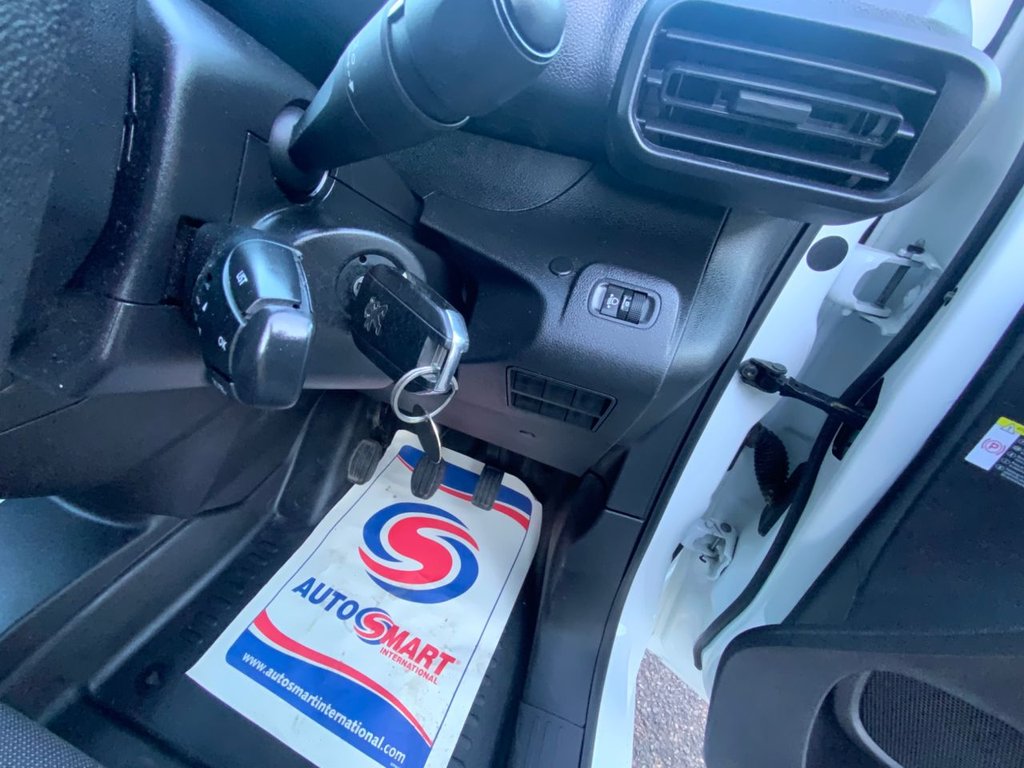 Used Peugeot Partner 2020 for sale - 76724769: Photo 19