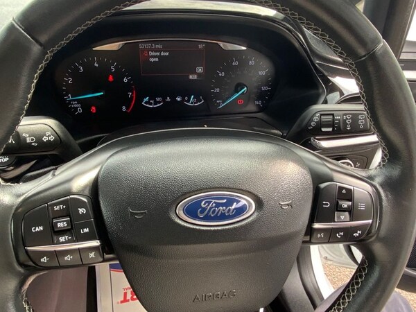 Used Ford Fiesta 2019 for sale - 75642804: Photo 26
