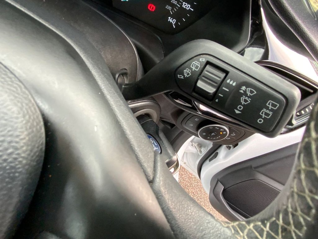 Used Ford Fiesta 2018 for sale - 76406720: Photo 24