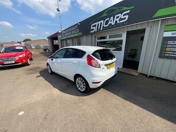 Used Ford Fiesta 2016 for sale - 78955675: Photo