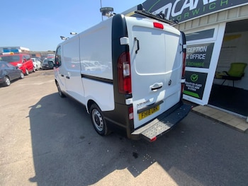 Used Vauxhall Vivaro 2018 for sale - 79059542: Photo