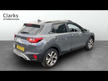 Used Kia Stonic 2023 for sale - 74246852: Photo