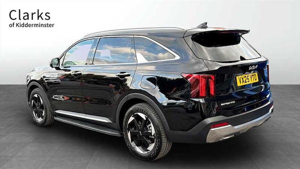 Used Kia Sorento 2025 for sale - 76133121: Photo 3