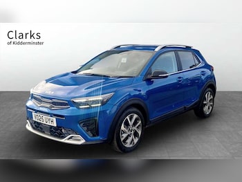 Used Kia Stonic 2025 for sale - 75878210: Photo