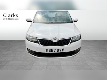 Used Skoda Rapid 2017 for sale - 75427596: Photo