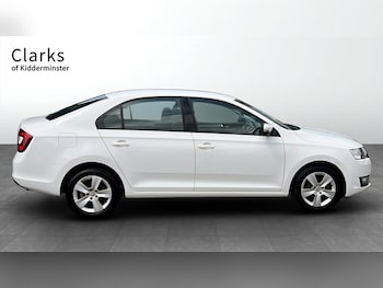 Used Skoda Rapid 2017 for sale - 75427596: Photo