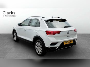 Used Volkswagen T-Roc 2019 for sale - 78646192: Photo