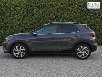 Used Kia Stonic 2023 for sale - 79371369: Photo