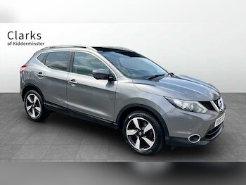 Used Nissan Qashqai 2017 for sale - 75412008: Photo