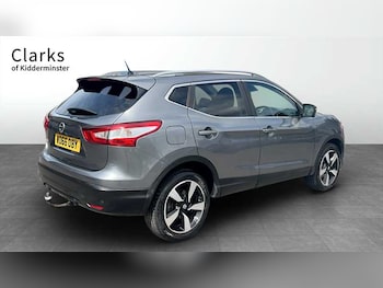 Used Nissan Qashqai 2017 for sale - 75412008: Photo