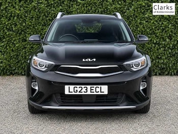 Used Kia Stonic 2023 for sale - 79371367: Photo