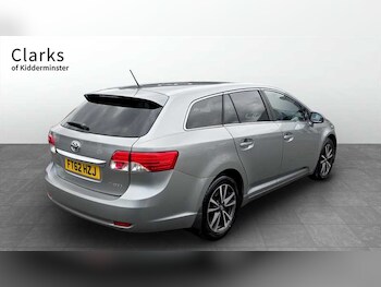 Used Toyota Avensis 2012 for sale - 78481864: Photo