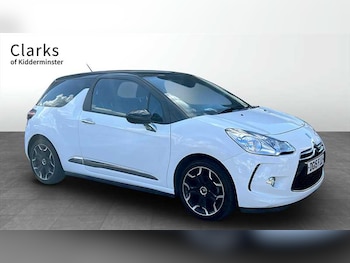 2015 - 1.2 PureTech DStyle Plus Hatchback 3dr Petrol Manual Euro 6 (s/s) (110 ps)