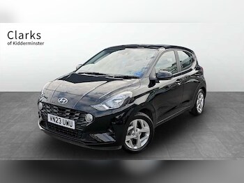 Used Hyundai i10 2023 for sale - 78501925: Photo