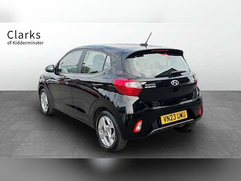 Used Hyundai i10 2023 for sale - 78501925: Photo